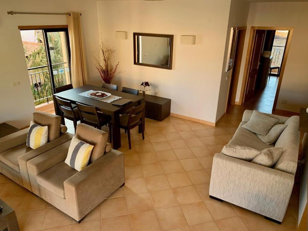 Dina Luxury 2 Bedroom Apartment Senhora da Luz 외부 사진